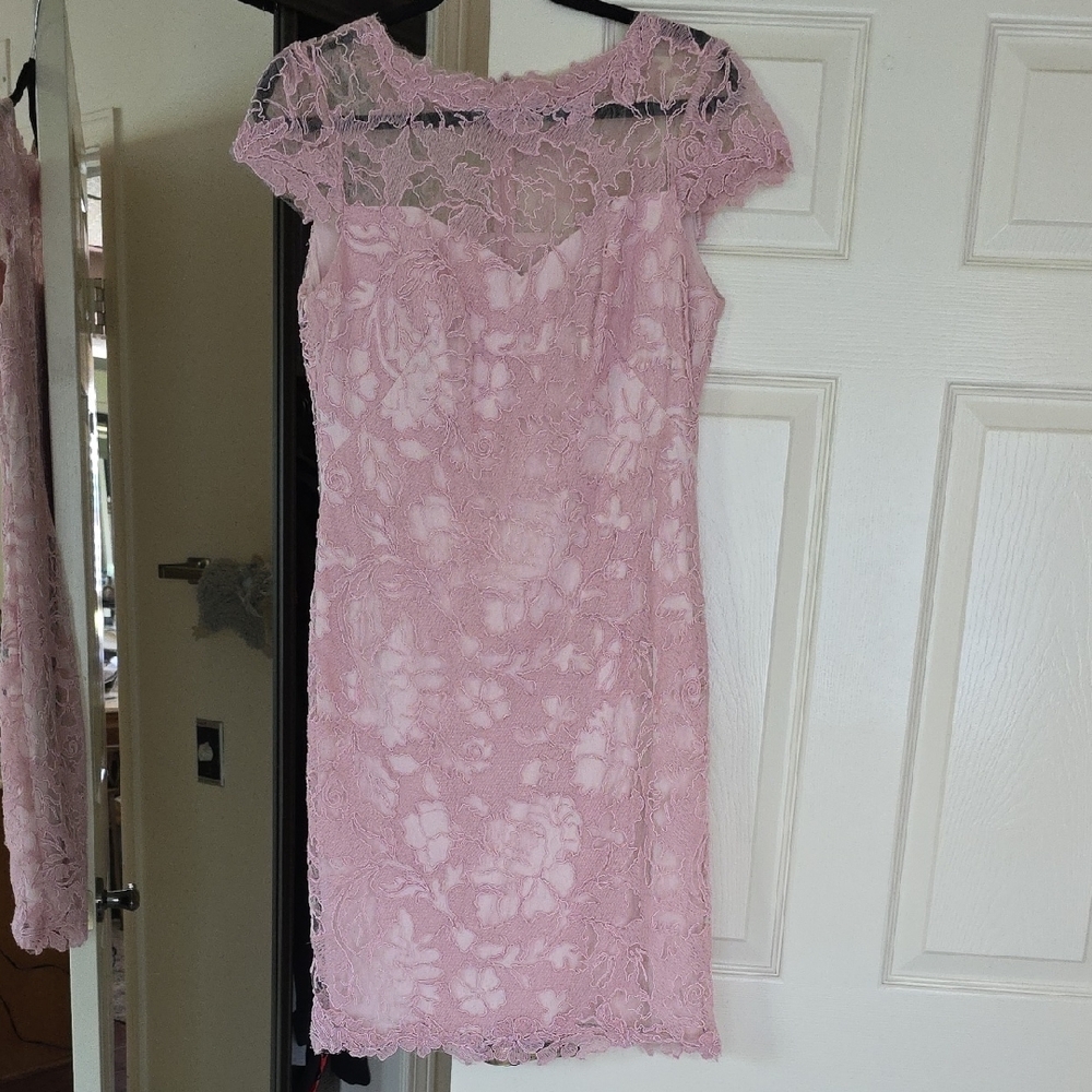 Tadashi Shoji Pink Cap Sleeve Sheath Dress